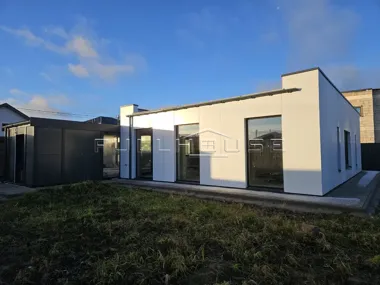 Строительство дома по проекту FH-90WV Windows Villa_1
